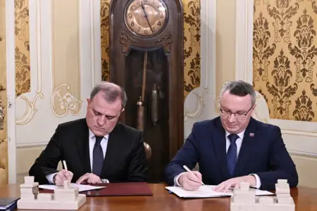 Azərbaycanla Slovakiya arasında beş sənəd imzalanıb
