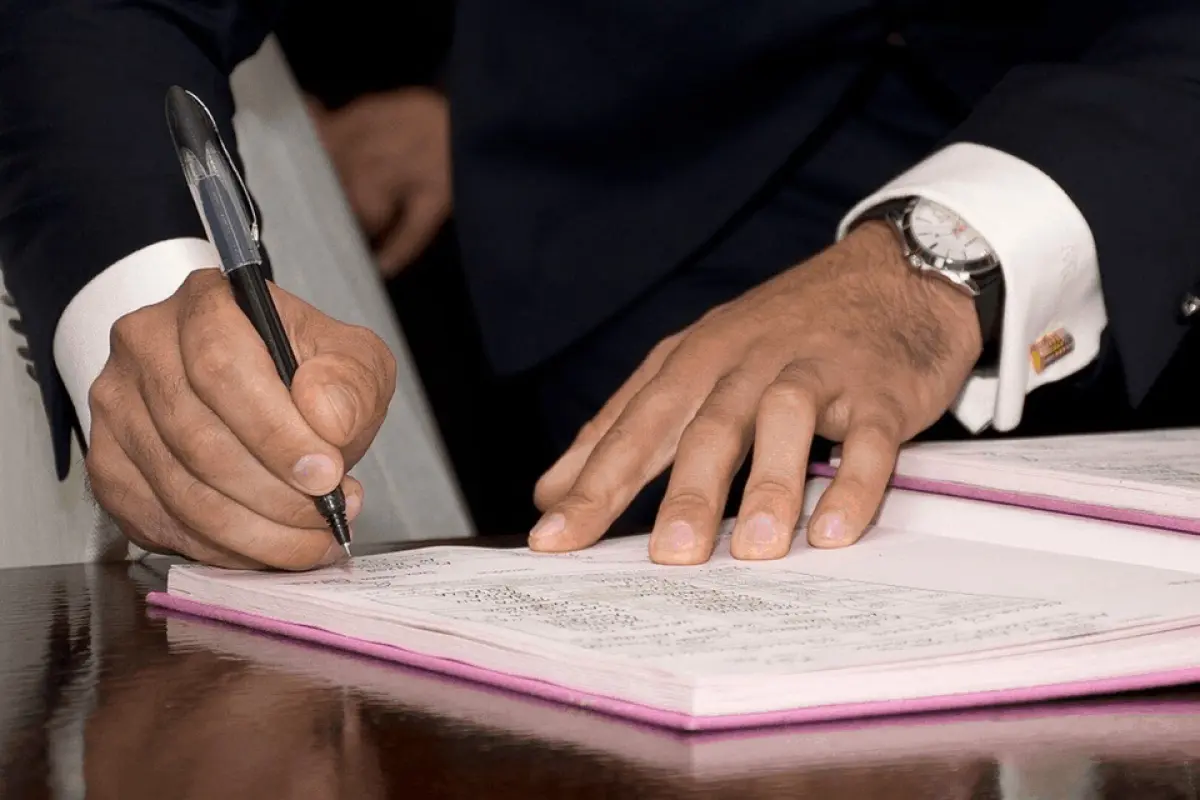 Maaşlar, iş saatları, məzuniyyətlər dəyişir?  –  Yeni Əmək Məcəlləsi hazırlanır