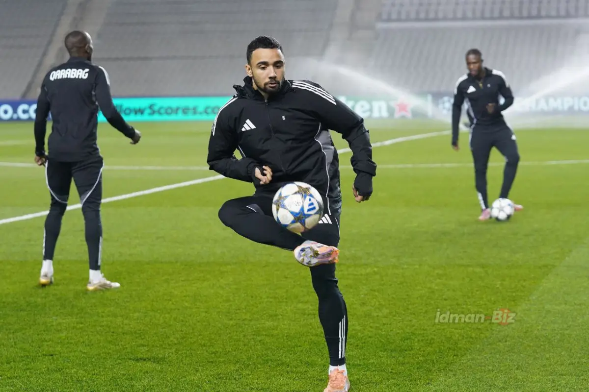 "Qarabağ" – "Ayaks" matçı: Ertem Şener stadiondan paylaşım etdi