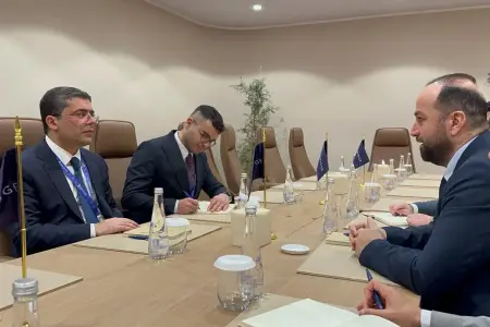 Əhməd İsmayılov Suriyanın informasiya naziri ilə görüşdü – Foto