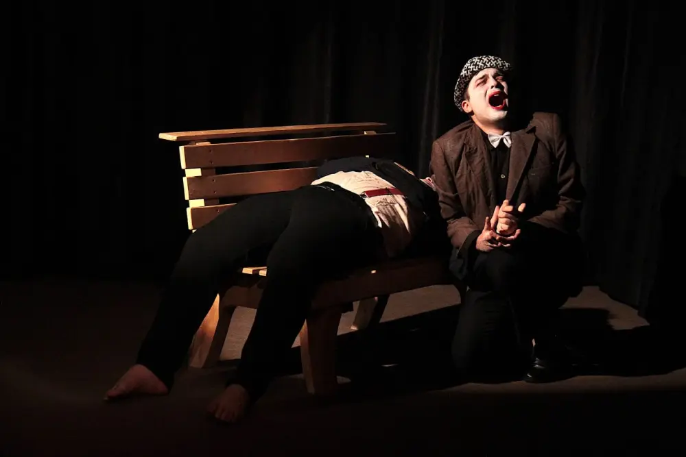 Azərbaycanda yeni teatr studiyası yarandı – “Eynək” ilk tamaşasını təqdim etdi- Foto