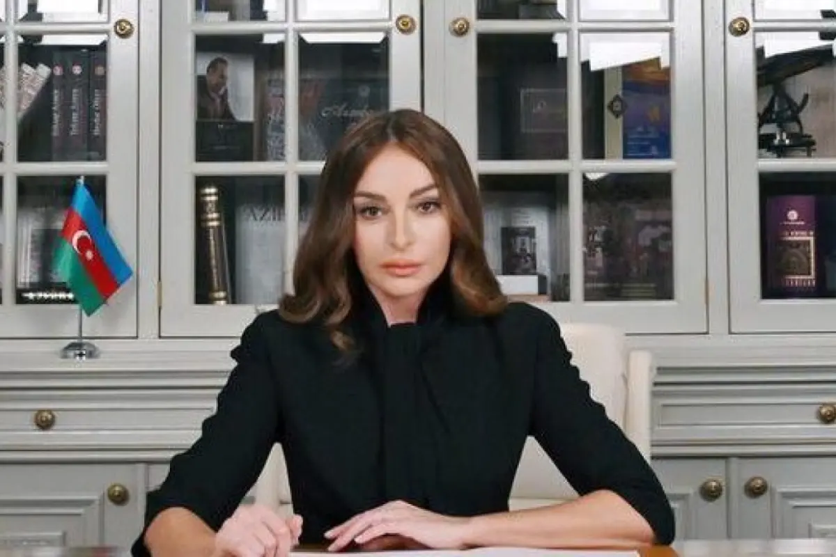 Mehriban Əliyeva Ümummilli Lider Heydər Əliyevin anım günü ilə bağlı paylaşım etdi