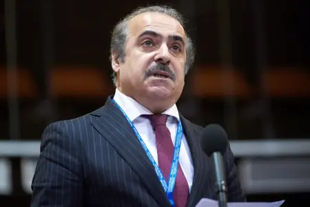 Rafael Hüseynov istefa verir?