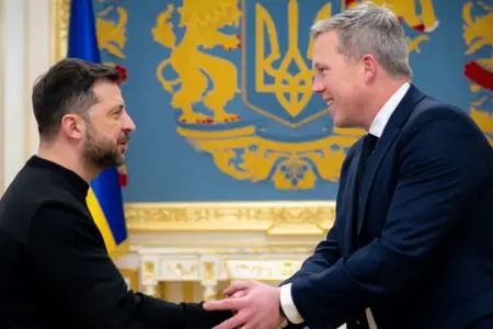 Den Driskollu sülh danışıqlarından kim uzaqlaşdırdı?