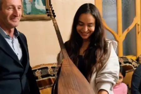 Leyla Əliyeva şamaxılı ailənin qonağı oldu