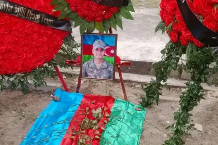 Ordumuzun əsgəri vəfat etdi - Foto