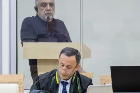 Prokuror Ruben Vardanyana ömürlük həbs cəzasının verilməsini istədi