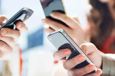 Azərbaycanda mobil operator fəaliyyətini dayandırdı