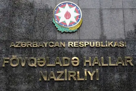 Maştağada obyektdə yanğın olub 