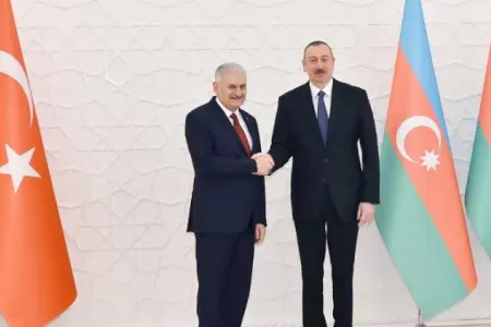 Binəli Yıldırım İlham Əliyevi təbrik etdi