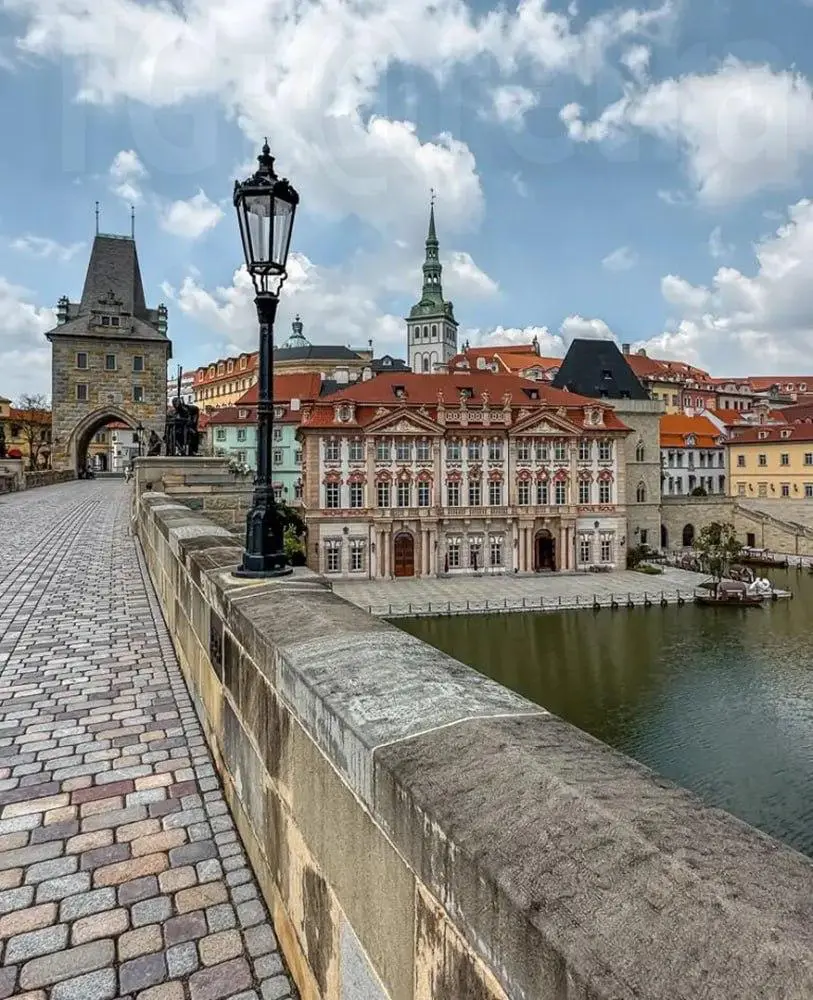 İşə gedirsən, özünü Avropada hiss edirsən – məşhur şirkətin qeyri-adi kampusu – Fotolar