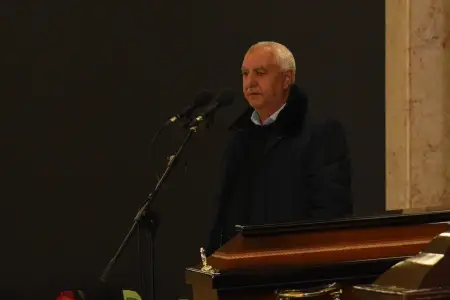 Hökumənin atası: "Qəzanın günahkarlarının cəzalandırılmasını gözləyirik"