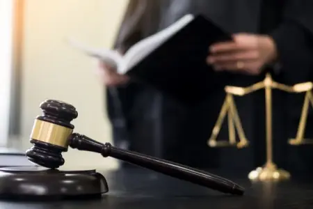 Bakıda xanım sərnişinə eşq elən edən taksi sürücüsü cərimə edildi