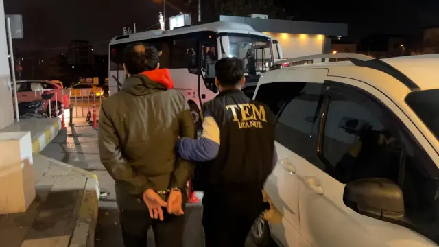 Yeni il öncəsi İstanbulda böyük əməliyyat: 115 nəfər saxlanıldı