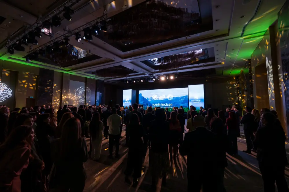 “Nadir fauna növləri” adlı yeni nəsil sikkə və xalça kolleksiyaları təqdim edilib