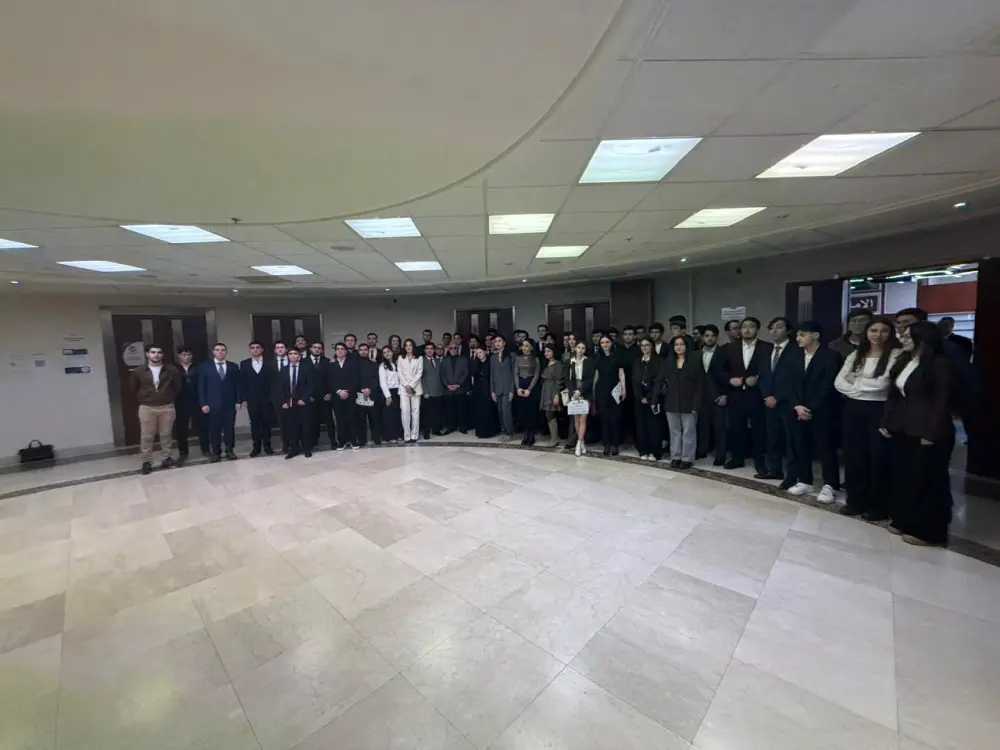 Professor İlham Rəhimov Moskvada tələbə və müəllimlərlə görüşdü - FOTOLAR