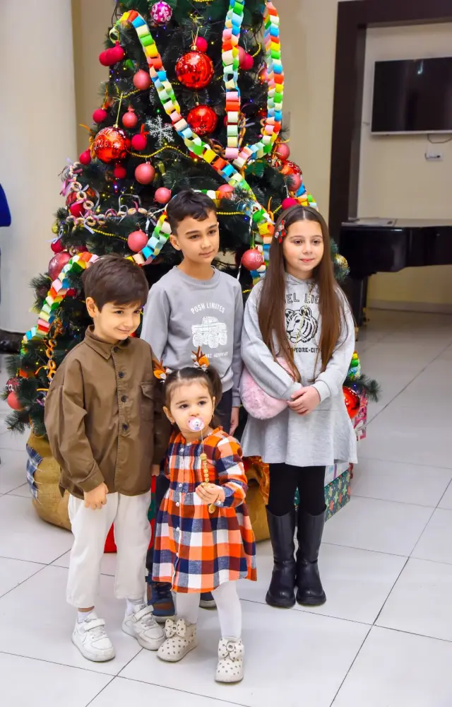 “Qar Kraliçası” yenidən səhnədə – Fotolar