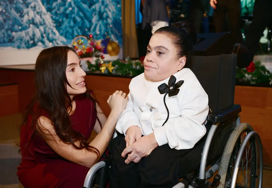 Leyla və Alena Əliyevalar DOST İnklüziv İnkişaf və Yaradıcılıq Mərkəzində - Fotolar