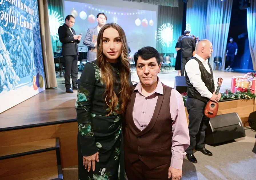 Leyla və Alena Əliyevalar DOST İnklüziv İnkişaf və Yaradıcılıq Mərkəzində - Fotolar