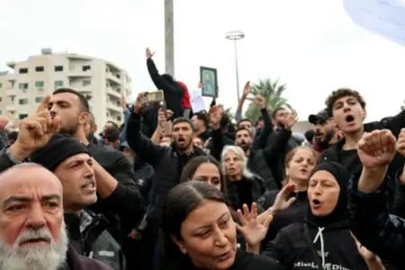 Suriyanın qərbində baş verən iğtişaşlar nəticəsində ölənlər var