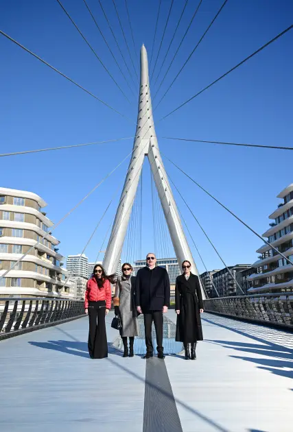 Prezidentlə ailəsinin “Ağ Şəhər”dən - Fotoları