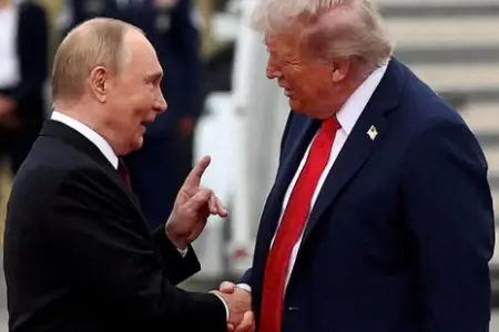 Trampla Putin telefonla danışdı