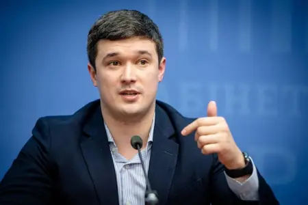 Ukraynanın yeni müdafiə naziri o ola bilər