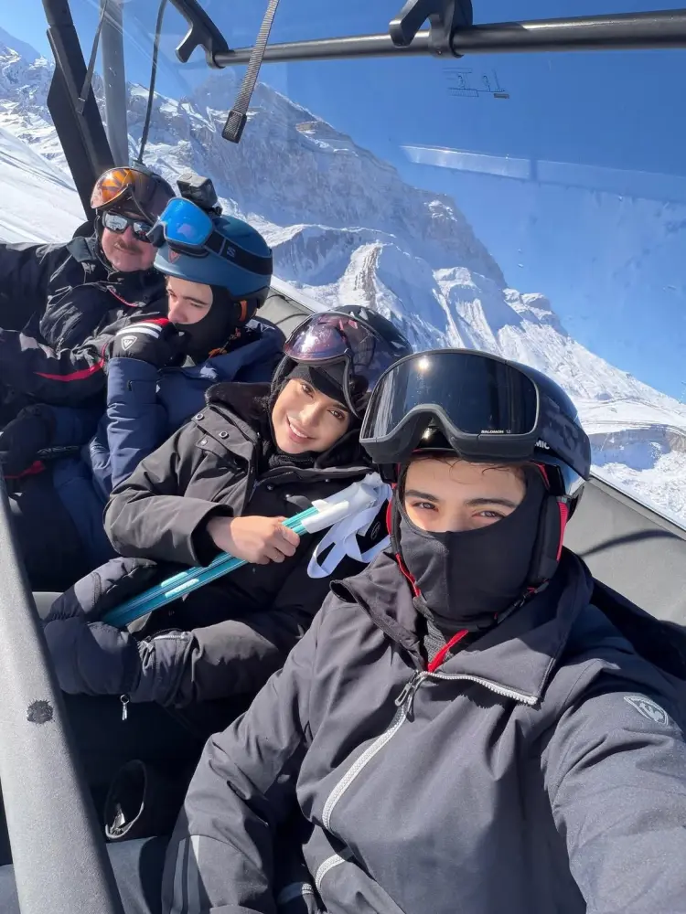 Prezident və ailə üzvləri Şahdağda - Foto