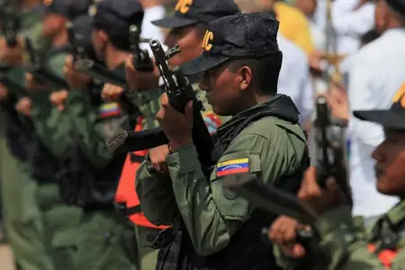 Venesuelada səfərbərlik və hərbi rejim elan edildi