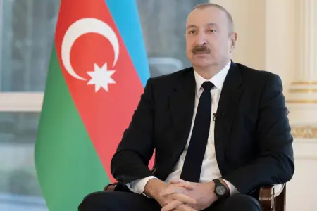  İşğaldan azad edilən bölgələri bir-biri ilə bağlamaq bizim əsas vəzifəmizdir – Prezident