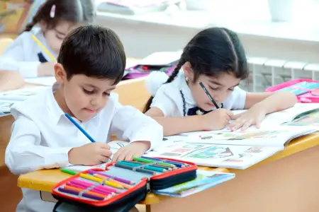 Şagird yerdəyişməsi müvəqqəti dayandırılır