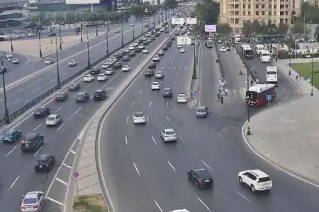 Bəzi yollarda tıxac var - Siyahı