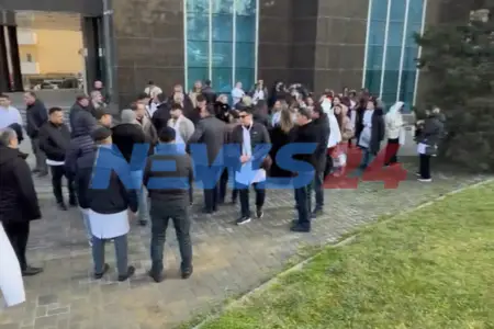 Həkimlər TƏBİB-in qərarına etiraz edirlər: Stomatoloqlar işdən çıxarılır?