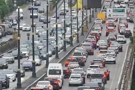 Bakıda tıxac olan yolların siyahısı