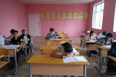 Bu məktəbdə dərslər dayandırıldı