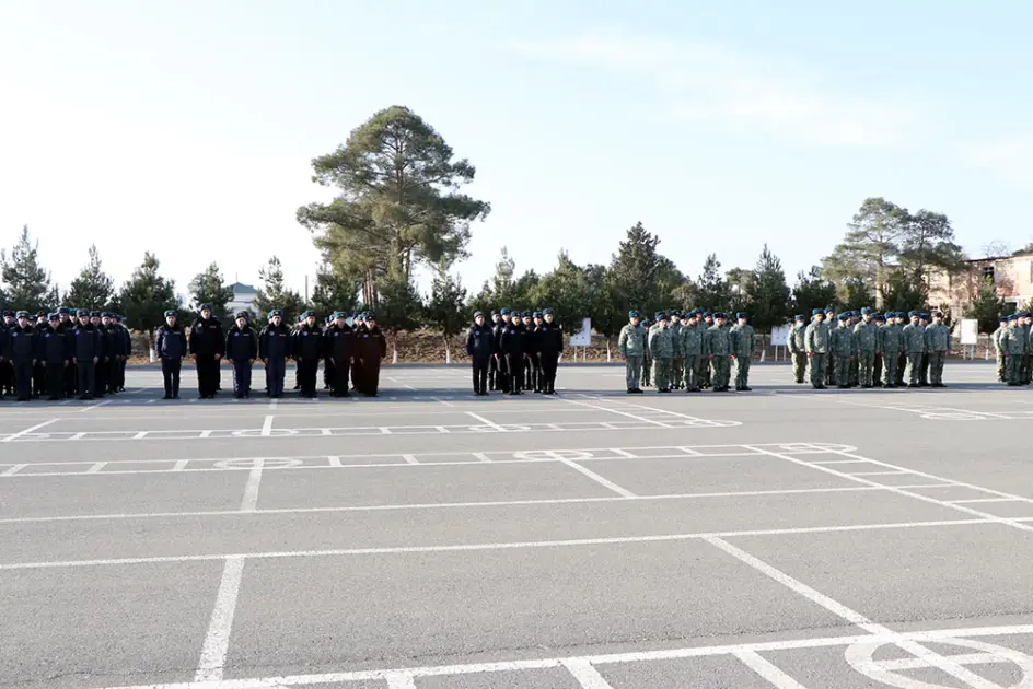 HHQ komandanı və Hərbi prokuror hərbi hissələrdə olublar - Foto