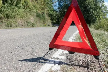 Neftçalada maşın kanala aşdı, sürücü öldü