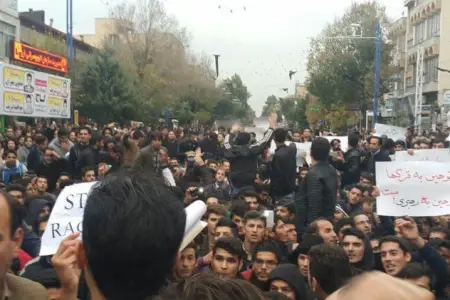 İranda etirazçılar prokuroru diri-diri yandırdılar