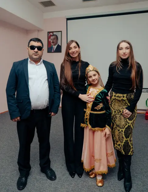 Arzu və Alena Əliyeva sosial reabilitasiya müəssisəsində