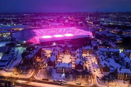 Dünyanı heyrətləndirən "çəhrayı səma" – Sirri açıldı