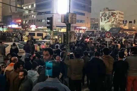 İranda öldürülən polislərin sayı 38-ə çatdı