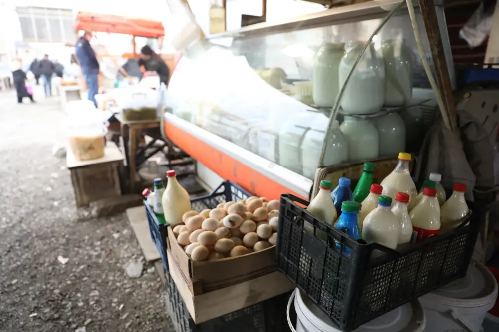 Bu bazarda nöqsanlar aşkarlandı - Fotolar - Video