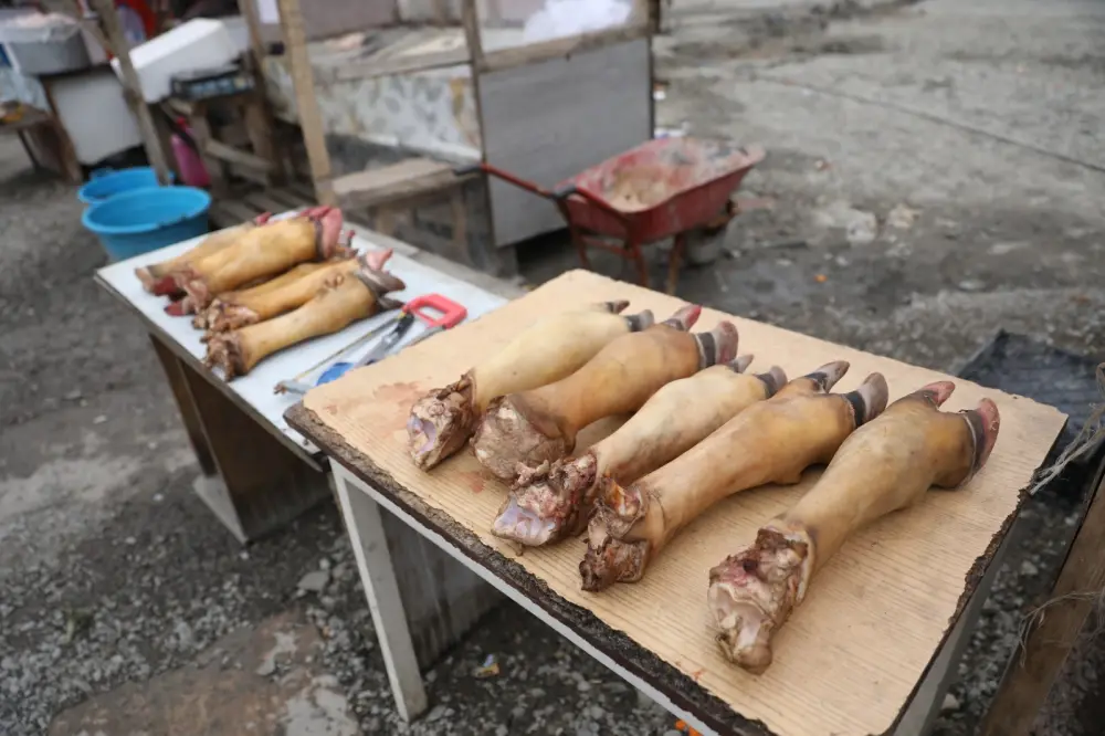 Bu bazarda nöqsanlar aşkarlandı - Fotolar - Video