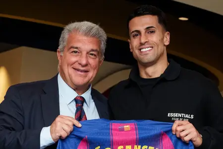 “Barselona” məşhur futbolçunu transfer etdi