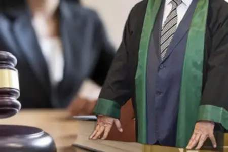 8 nəfərin vəkillik fəaliyyətinə xitam verildi