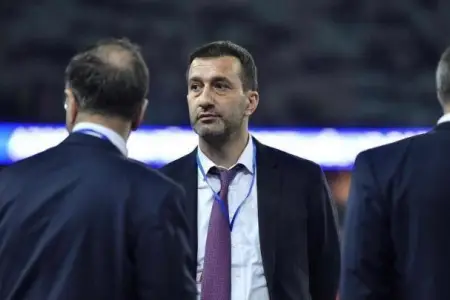 “Qarabağ” klubunun baş direktoru mükafat aldı