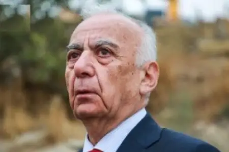 Sabiq mer kəndə köçdü – Video