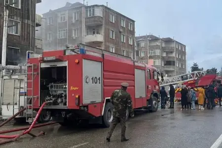 Yasamalda binada yanğın oldu – Yeniləndi