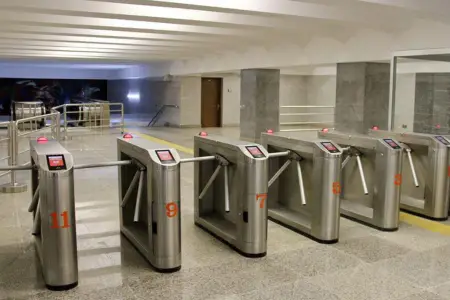 Metroda hansı əl yükləri pulludur? -Rəsmi açıqlama   