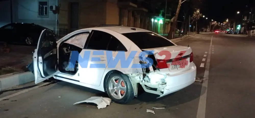 Gəncədə minik maşını ilə sərnişin avtobusu toqquşdu- Xəsarət alanlar var